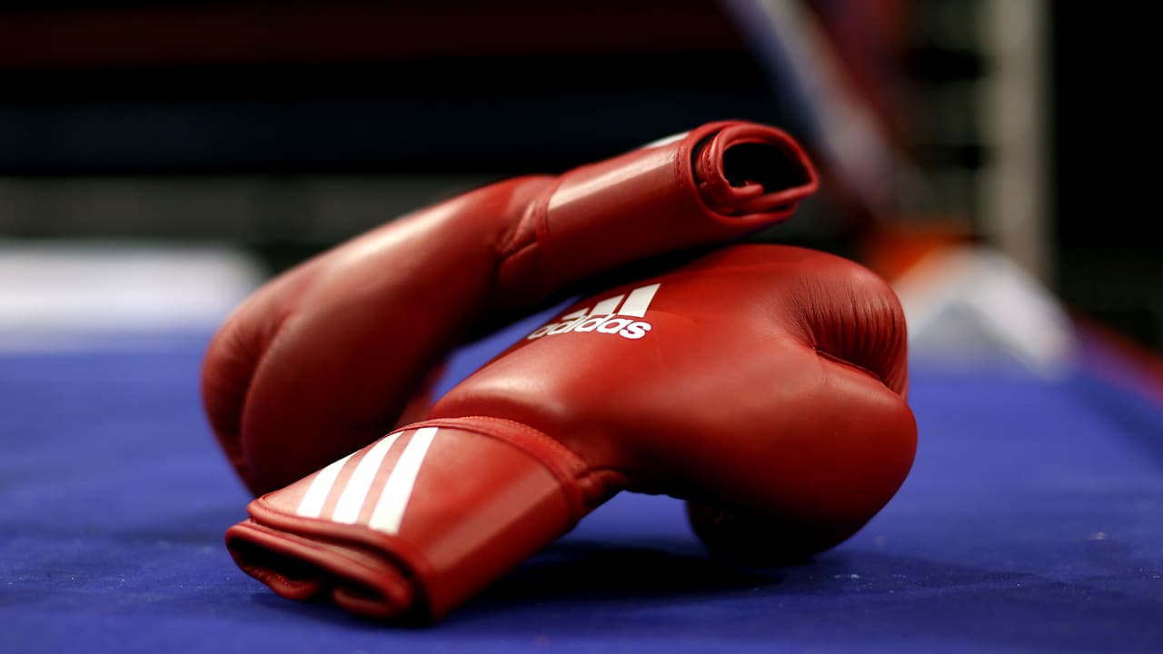 Олимпиада чемпионы атанған боксшыға қосымша 100 мың доллар беріледі