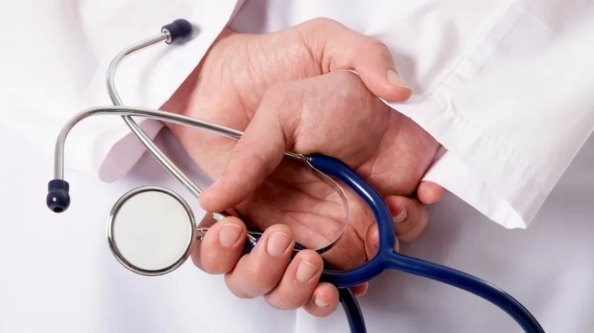 Дәрігерлер балаларды маусымдық вирустан қалай қорғау керек екенін түсіндірді