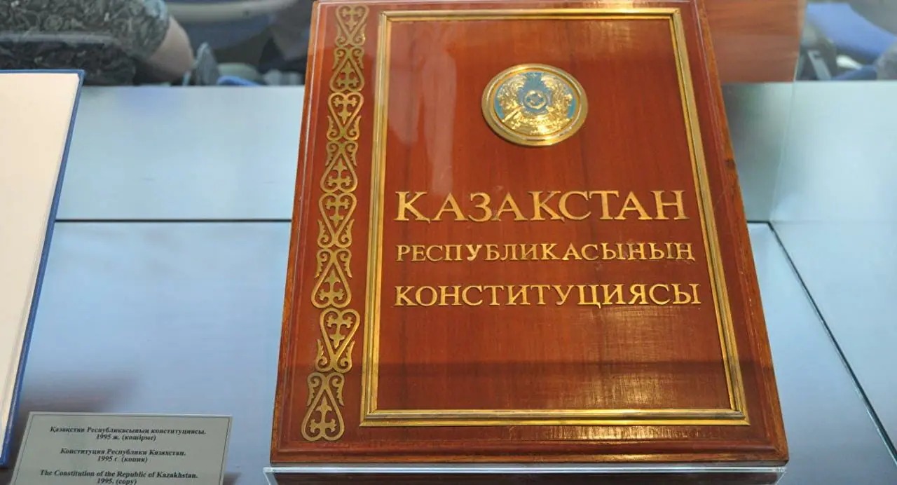 Қазақстандықтар тамызда қанша күн демалады?