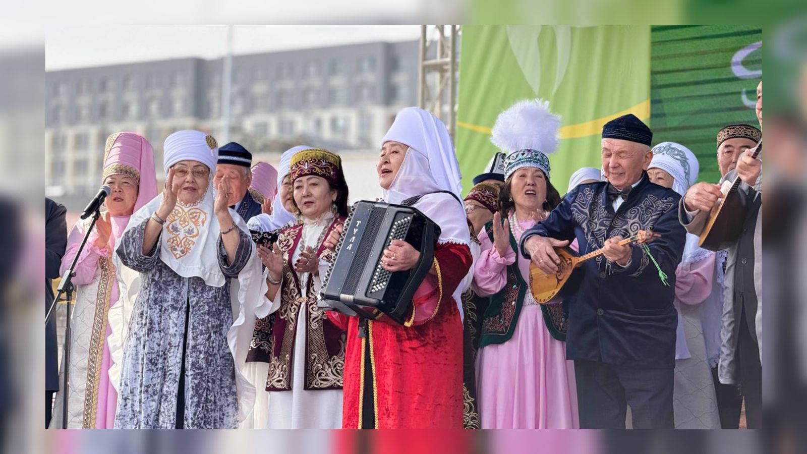 Дәстүр мен инновация үндестігі: Алматыда Наурыз мейрамы кең көлемде тойлануда 