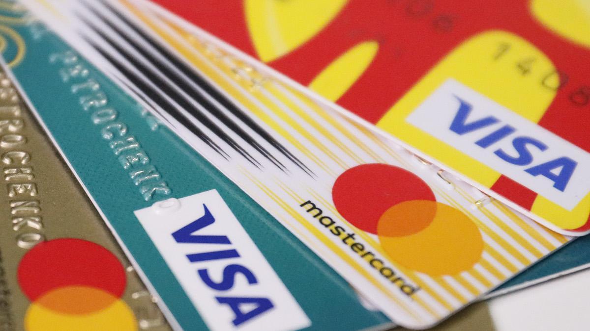 Казахстанцам дали 30 дней на ответ по мобильным переводам