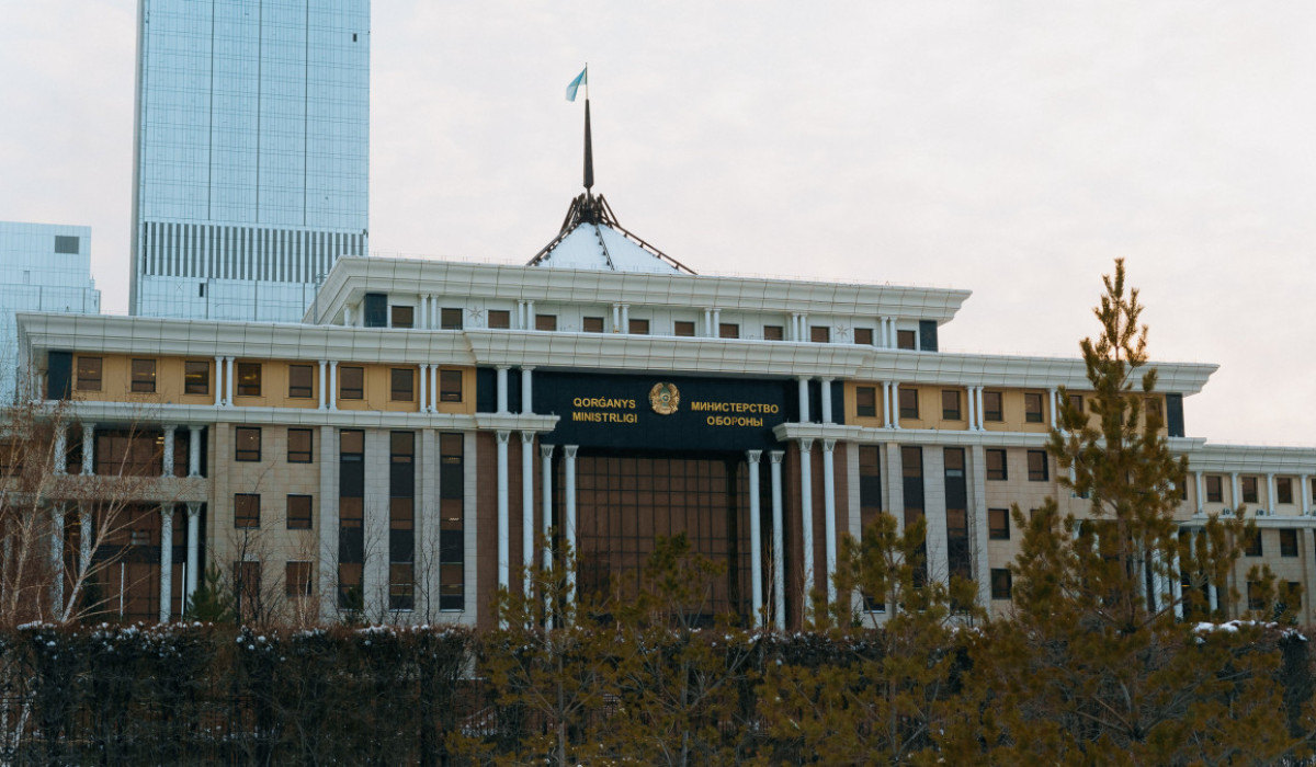 Тоқаев Қорғаныс министрлігін тексеретін комиссия құрамын бекітті