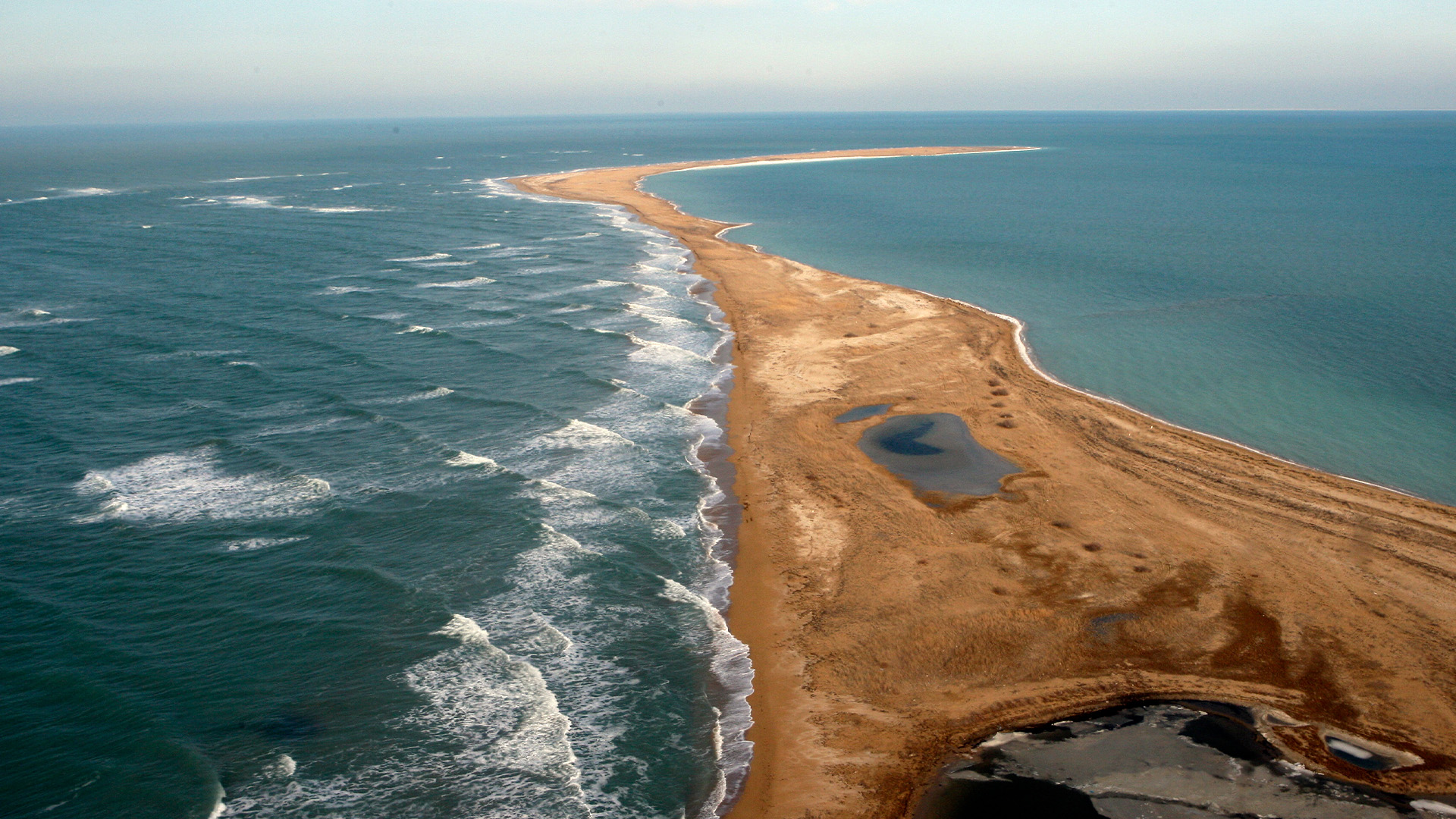Ресей Тоқаевтың Каспийді бейбіт аймақ ету идеясын қолдады