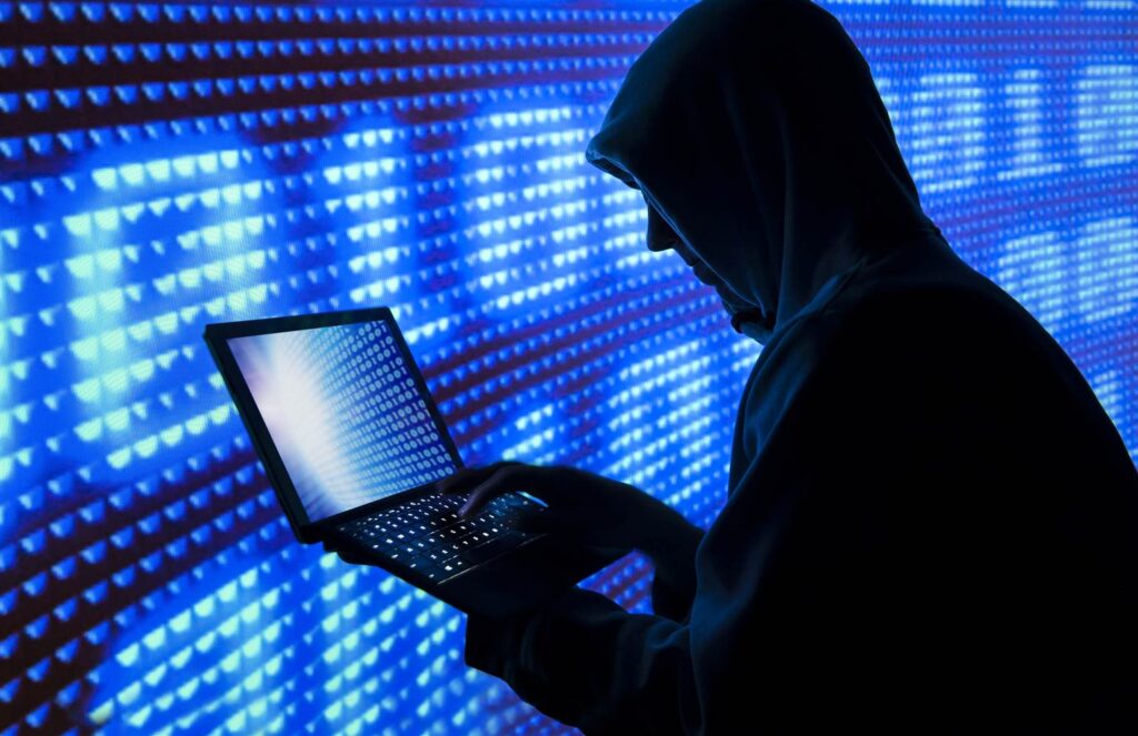 1 млрд теңгеден астам сомаға алаяқтық жасағандар сотталды