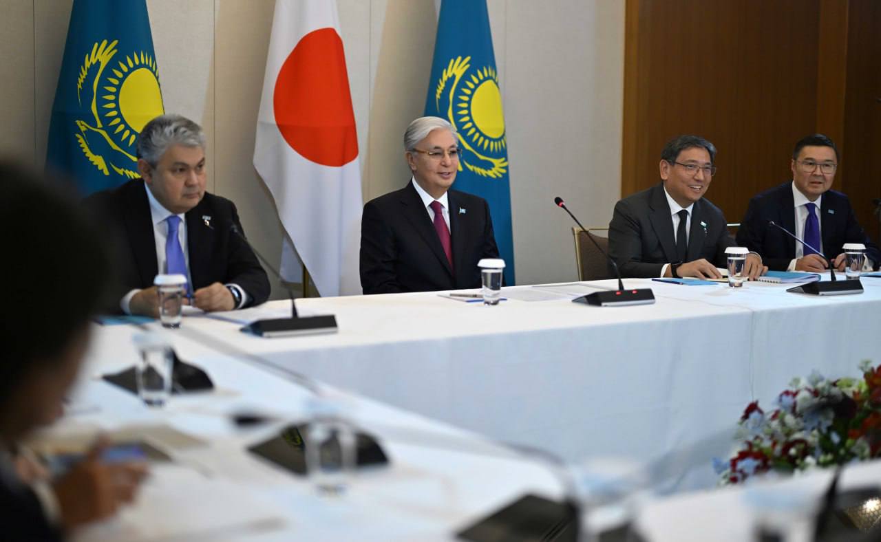 Мемлекет басшысы Жапония парламенті өкілдерімен кездесті