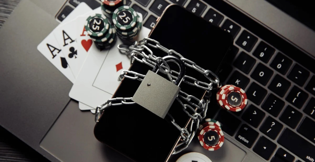 Алматы облысында 420 млн теңгеден астам мүлік тәркіленді: заңсыз онлайн-казино ісі тергеліп жатыр