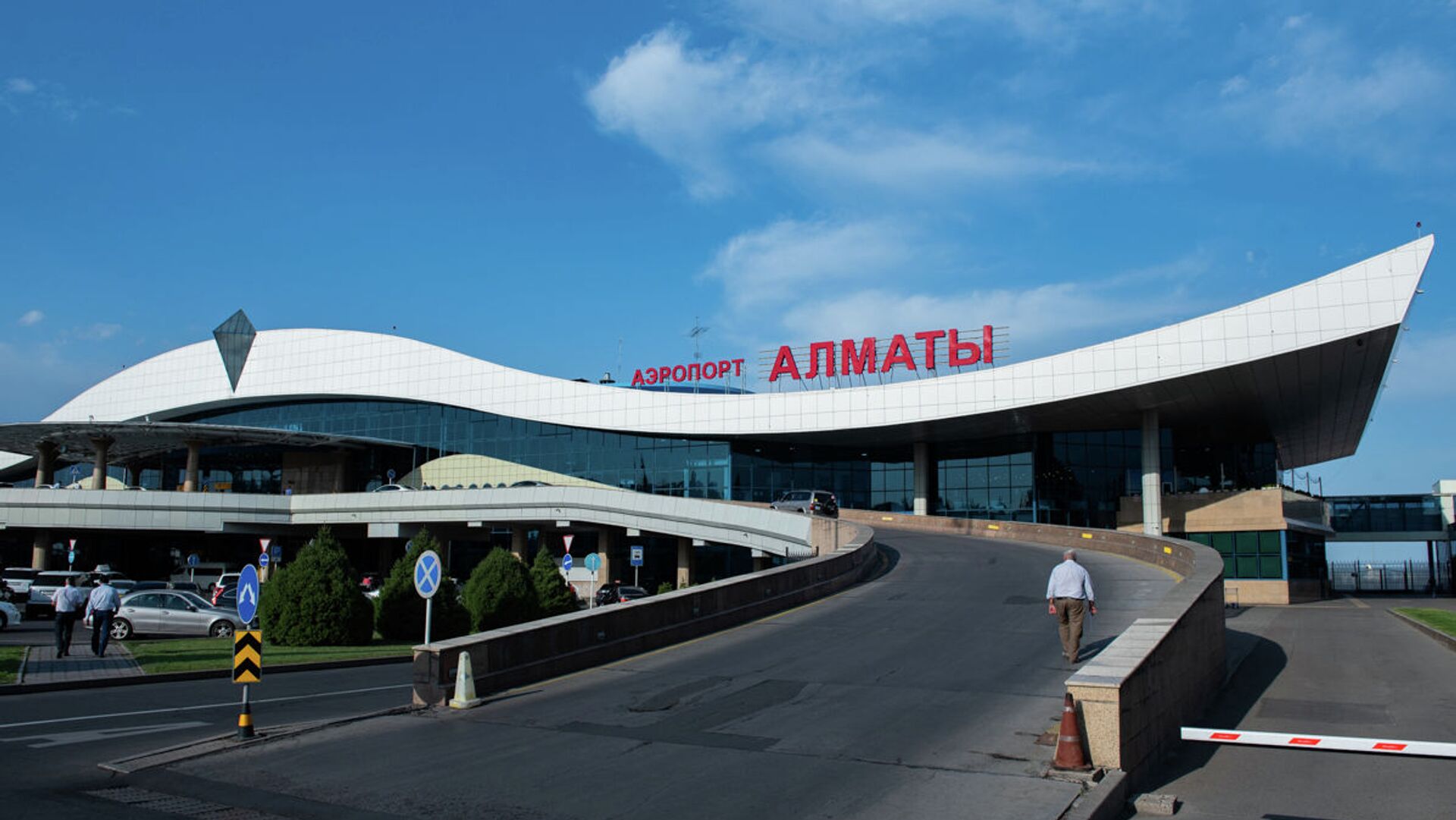 Алматы әуежайына 2,1 млн теңге айыппұл салынды: өрт қауіпсіздігі талаптары орындалмаған