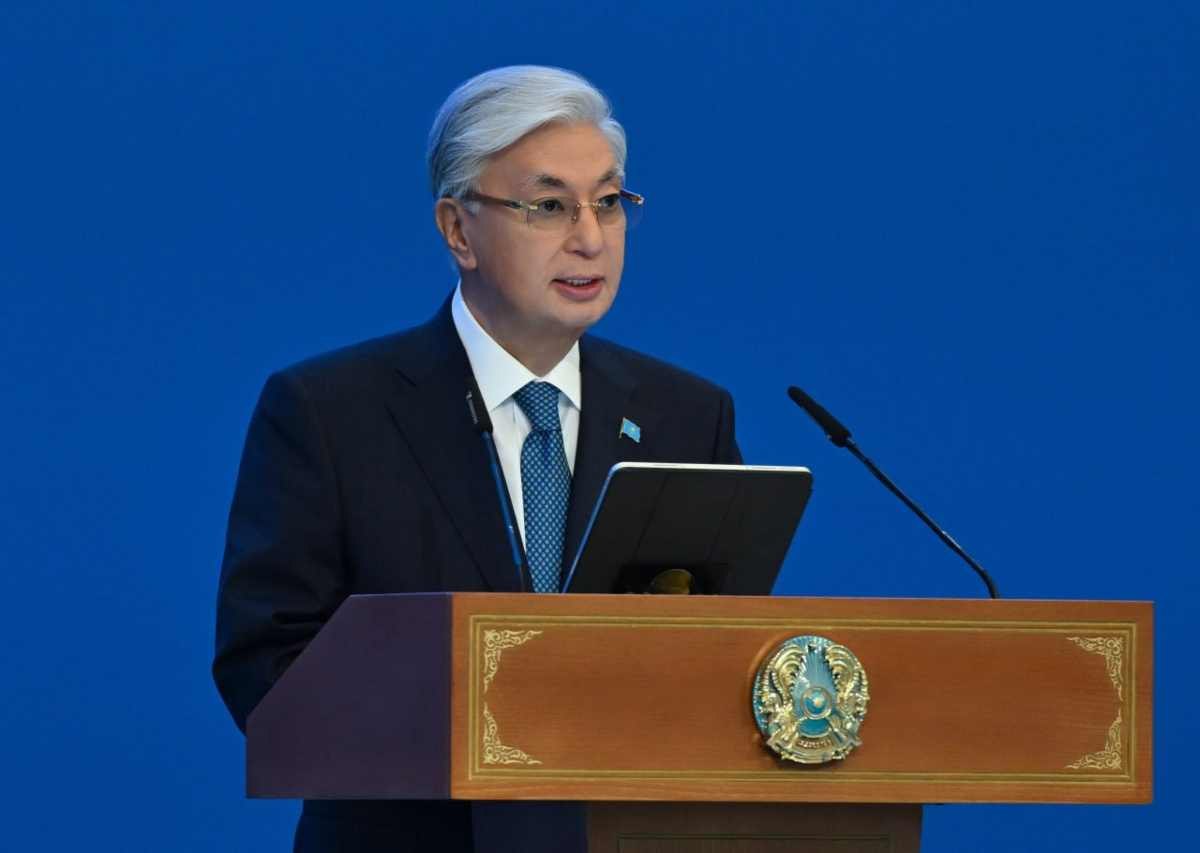 Президент Құрылтай сайлауын өткізу туралы жарлыққа қол қойды 