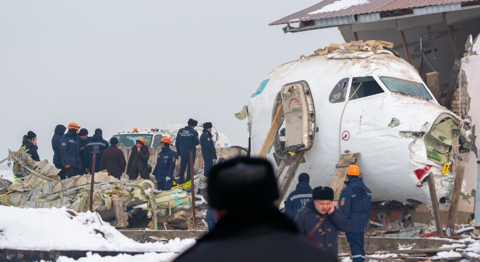 Жоғалған қозғалтқыш апатқа ұшыраған ұшақтан табылды: Bek Air иесі Нұрлан Жұмасұлтанов ұсталды