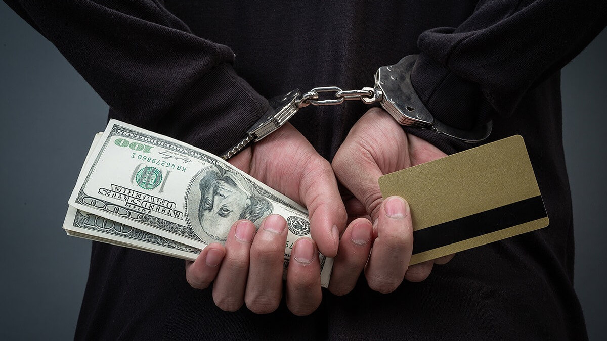 Шетелдік диплом уәдесі: астаналық 52 тұрғын 152 млн теңгесінен айырылды