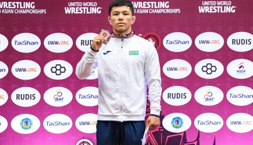 Қазақстандық балуандар Азия чемпионатында 18 медаль жеңіп алды 