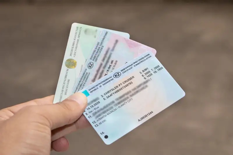 Жол қозғалысы туралы заң жаңарды: жүргізушілер үшін қандай талаптар күшейеді? 
